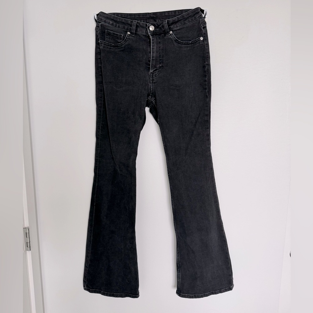 H&M bootcut black denim jeans